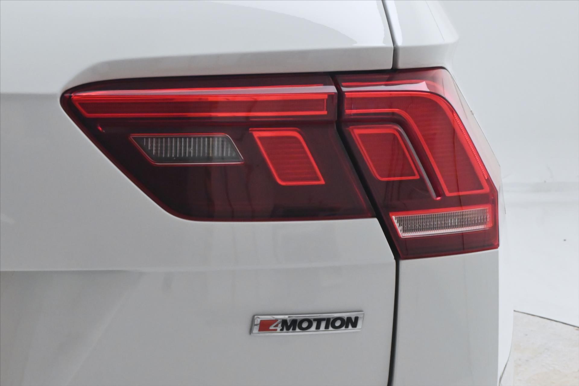 Main photo of the car Volkswagen Tiguan allspace 2.0 TDI 110KW 4MOTION Warranty up to 5 years (30)