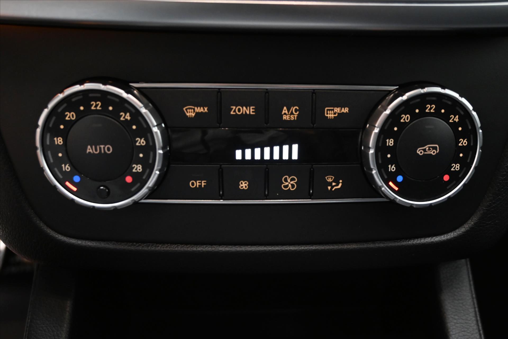 Main photo of the car Mercedes-Benz Class m 3.0 350 CDI 190 kW 4MATIC Warranty up to 5 years (20)