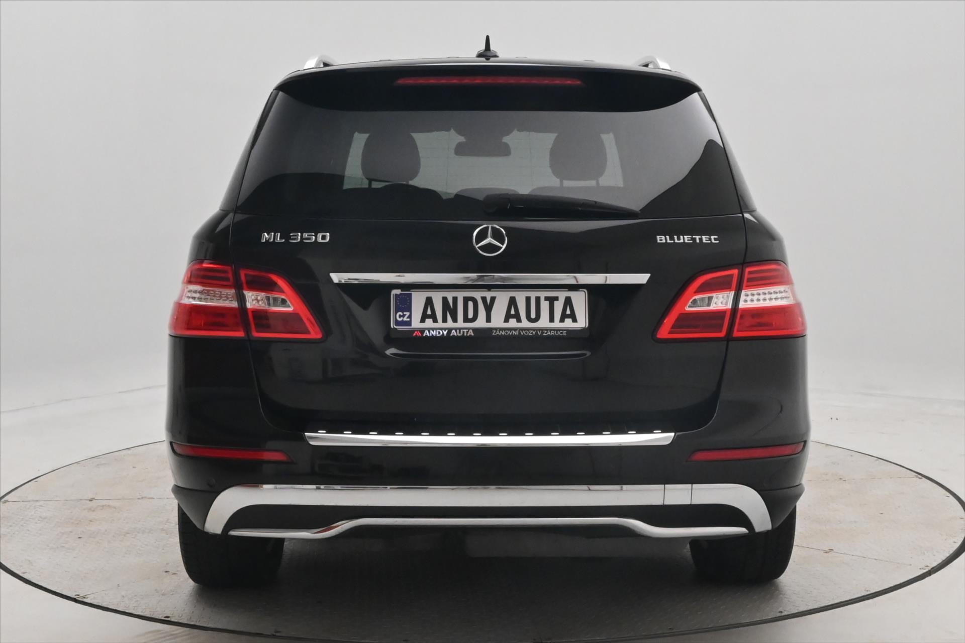 Main photo of the car Mercedes-Benz Class m 3.0 350 CDI 190 kW 4MATIC Warranty up to 5 years (6)