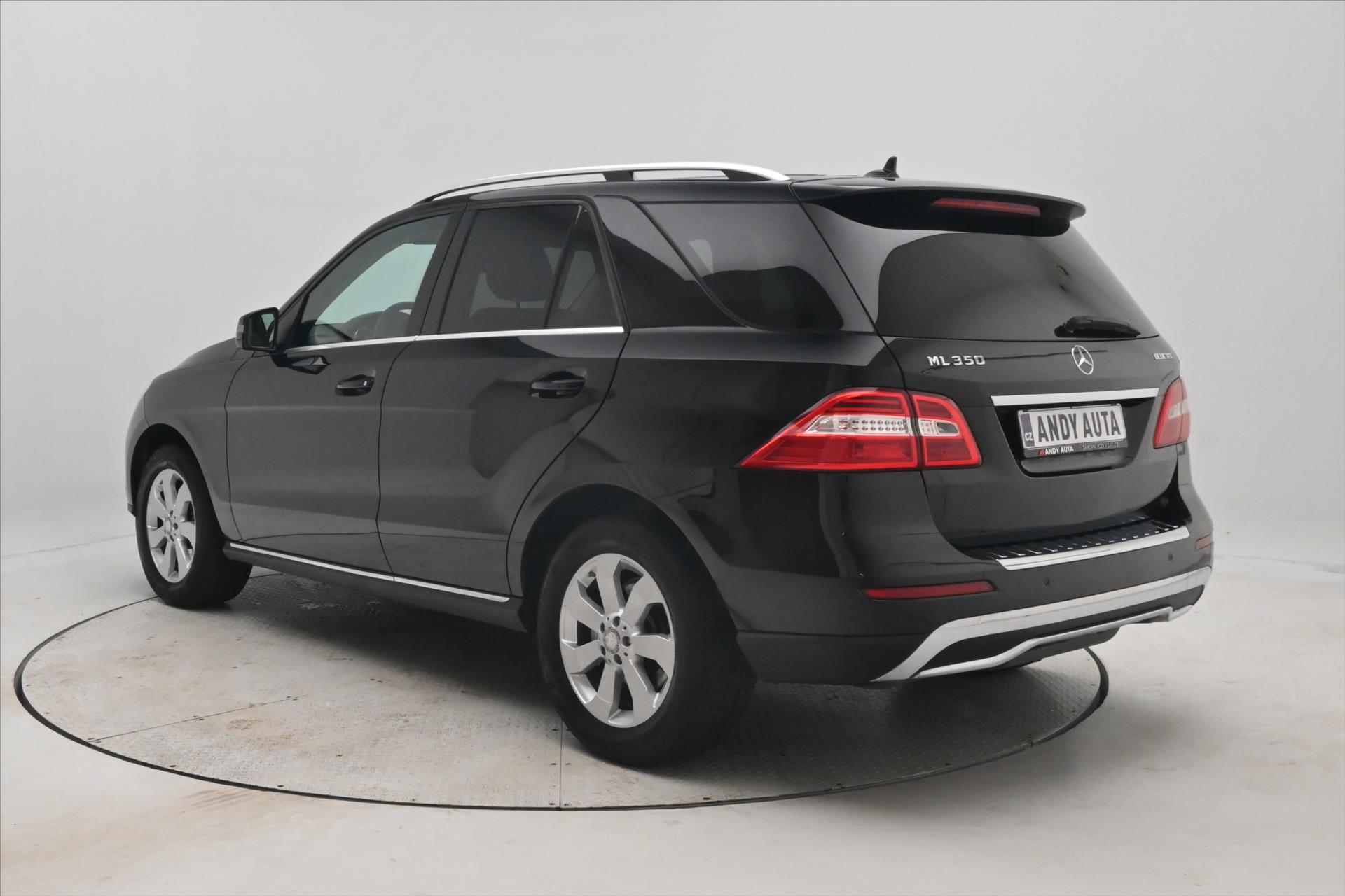 Main photo of the car Mercedes-Benz Class m 3.0 350 CDI 190 kW 4MATIC Warranty up to 5 years (7)