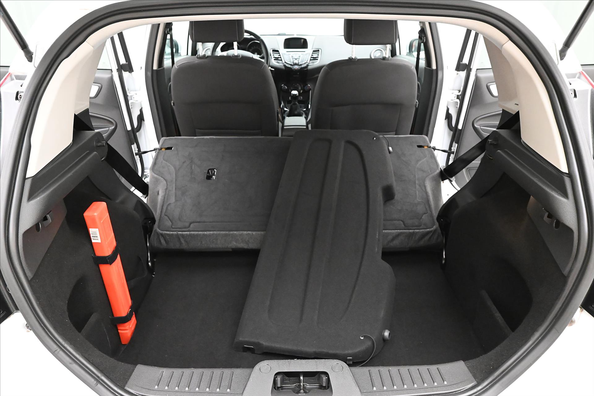 Hlavní fotografie vozu Ford Fiesta 1,0 EcoBoost 74kW Titanium (11)