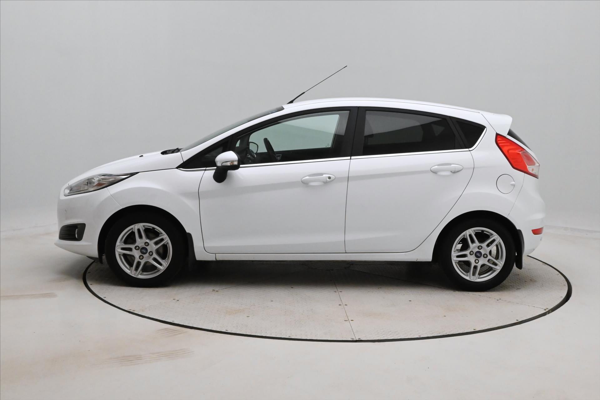 Hlavní fotografie vozu Ford Fiesta 1,0 EcoBoost 74kW Titanium (8)