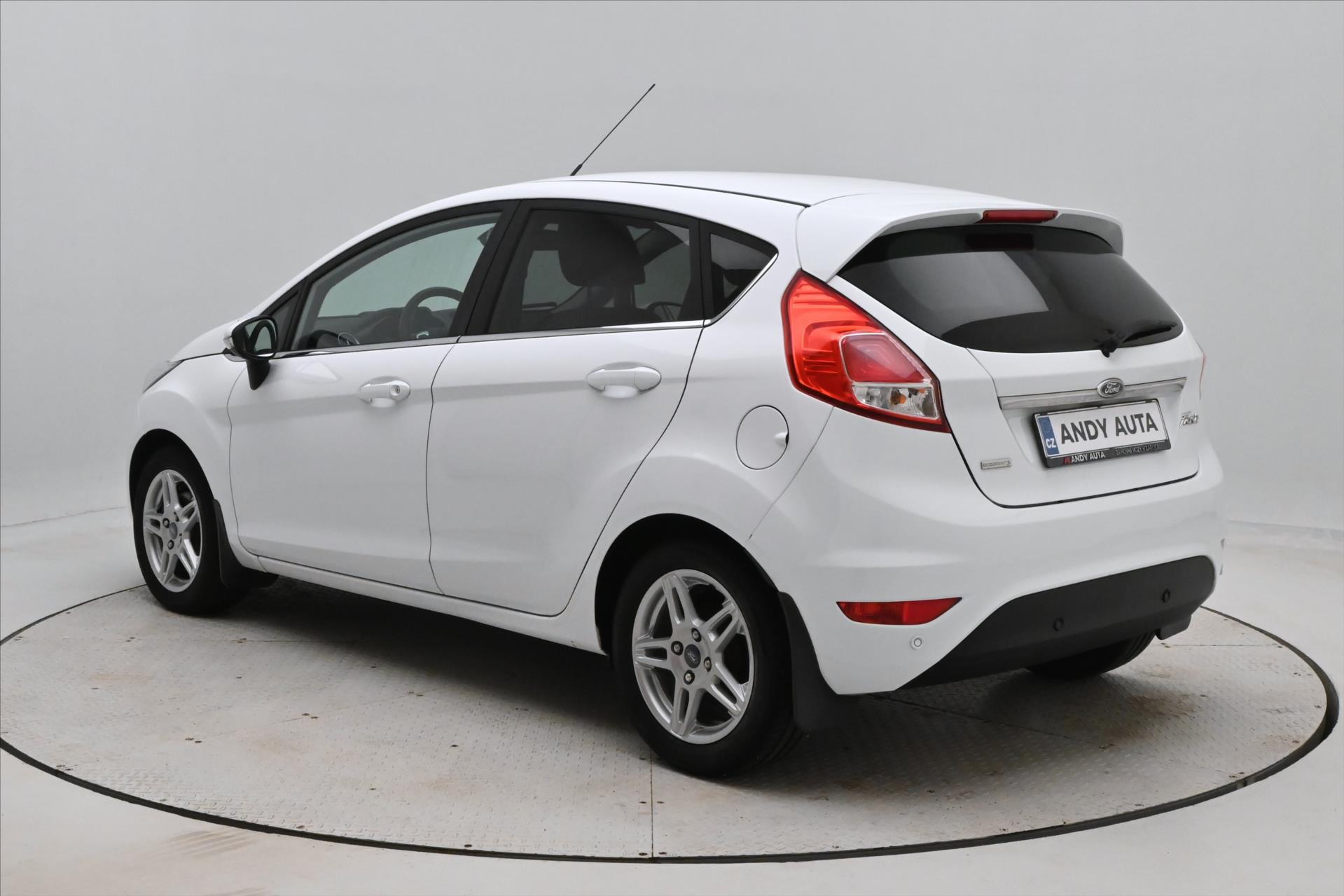 Main photo of the car Ford Fiesta 1.0 EcoBoost 74kW Titanium Serv. Book (8)