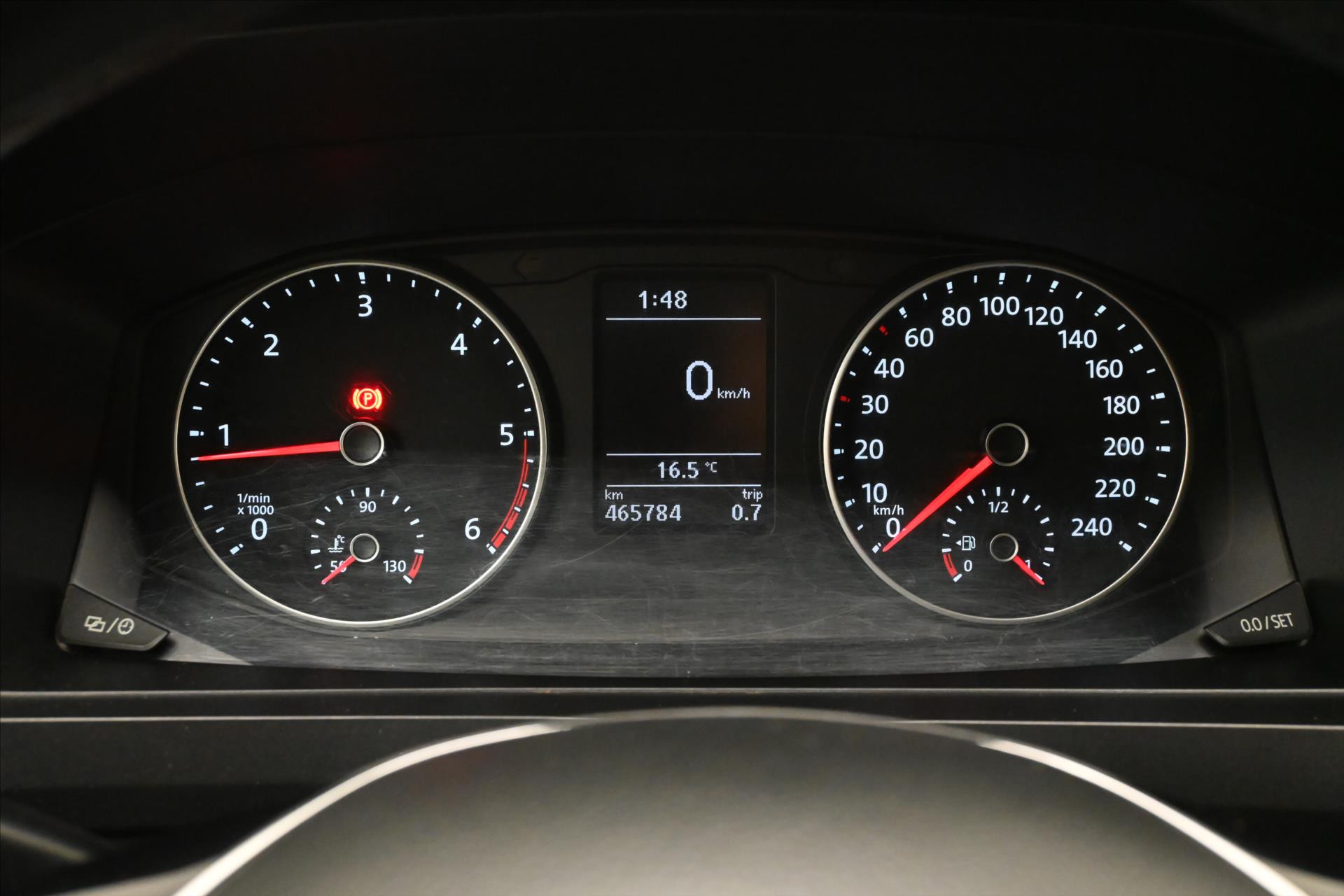 Hlavní fotografie vozu Volkswagen Transporter 2,0 TDI 110 kW 8míst Long Nezáv. topení (15)