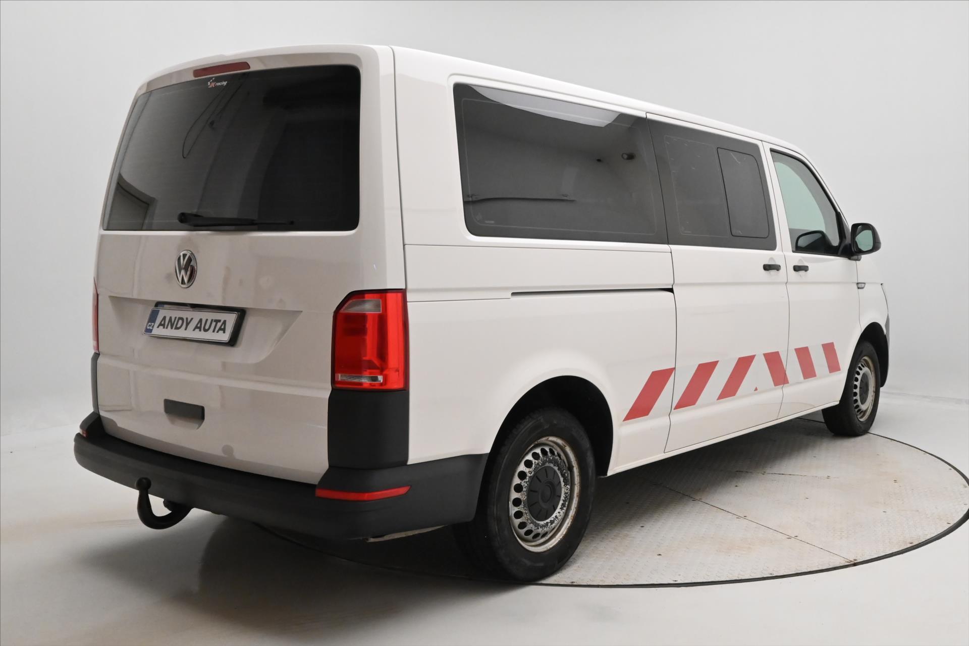 Hlavní fotografie vozu Volkswagen Transporter 2,0 TDI 110 kW 8míst Long Nezáv. topení (5)