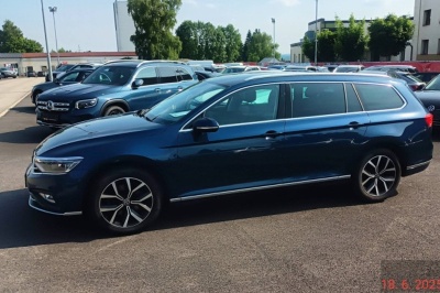 VW Passat